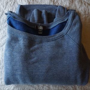 ALO YOGA CREWNECK